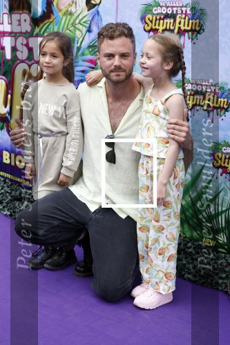 Amsterdam 3 juli 2022
Premiere de Grote slijmfilm in pathe Arena .
Jim Bakkum kwam met zijn kinderen en vriendjes