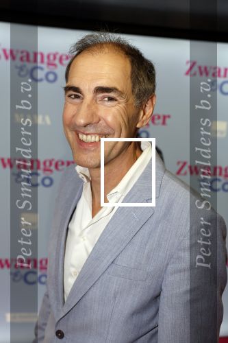 Amsterdam 25 juni 2022
Premiere zwanger en Co in Tuschinski . Johan Nijenhuis met moeder
