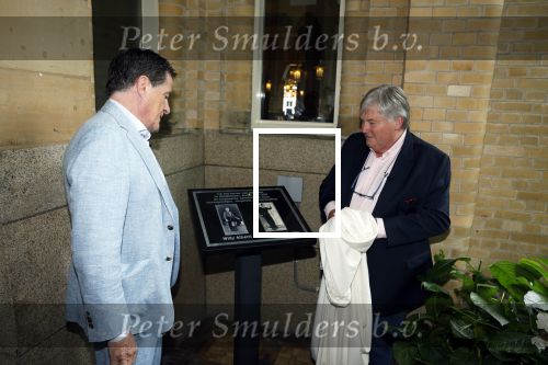 Amsterdam 1 juli 2022
Onthulling kunstwerk met daarop Willy Alberti en Johnny Kraaijkamp bij hotel Americain.
Aanwezig de kinderen Tonny Alberti en Willeke Alberti en Johnny Kraaijkamp en Sanne Kraaijkamp