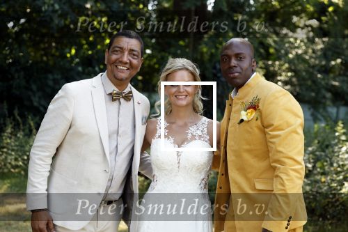 Tilburg 16 juli 2022
Trouwen Steven Brunswijk en zijn vrouw Ayla Guiaux .
Jorgen Raymann trouwde het stel