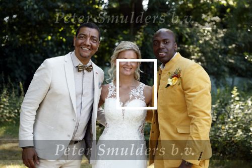 Tilburg 16 juli 2022
Trouwen Steven Brunswijk en zijn vrouw Ayla Guiaux .
Jorgen Raymann trouwde het stel