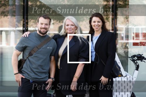 Amsterdam 14 juni 2022
Ontbijt georganisserd door Linda.nl en Victoria Koblenko met haar man Evgeniy Levchenko. Er is een aktie #bloemenvoorOekraine in het leven geroepen. Karin Swerink en Roos Moggre