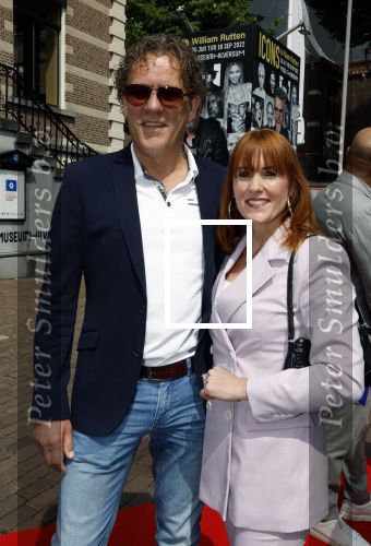Hilversum 25 juni 2022
Opening expositie William Rutten in het foto museum in Hilversum. Humberto Tan doet de officiele opening. Kees v d Spek met partner
