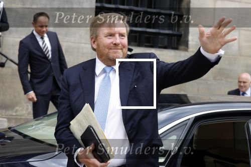 Amsterdam 14 juni 2022
Koning Willem Alexander en prinses Beatrix arriveren beide in hun audi A8 bij het paleis op de dam.