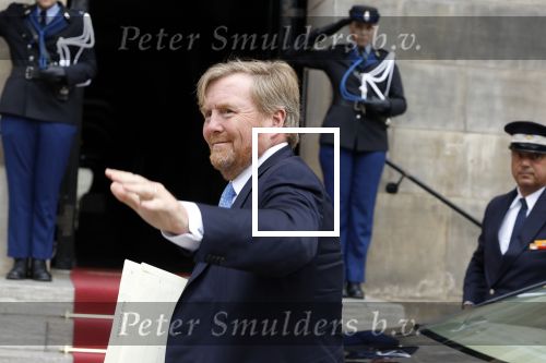 Amsterdam 14 juni 2022
Koning Willem Alexander en prinses Beatrix arriveren beide in hun audi A8 bij het paleis op de dam.