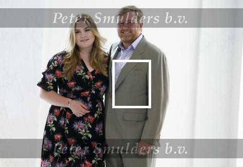 Den Haag 24 juni 2022
Het jaarlijkse fotouurtje in paleis Noordeinde. Aanwezig Koning Willem Alexander Koningin Maxima Prinses Amalia Prinses Alexia en Prinses Ariane