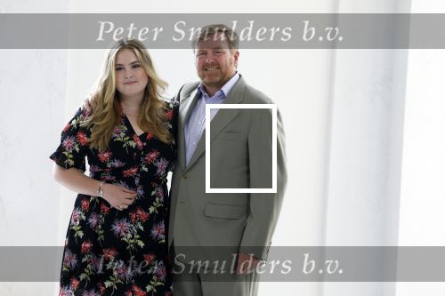 Den Haag 24 juni 2022
Het jaarlijkse fotouurtje in paleis Noordeinde. Aanwezig Koning Willem Alexander Koningin Maxima Prinses Amalia Prinses Alexia en Prinses Ariane