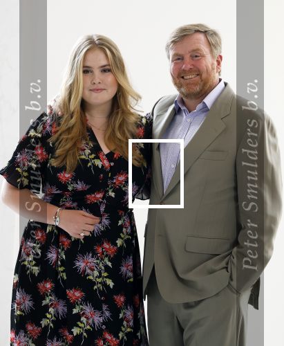 Den Haag 24 juni 2022
Het jaarlijkse fotouurtje in paleis Noordeinde. Aanwezig Koning Willem Alexander Koningin Maxima Prinses Amalia Prinses Alexia en Prinses Ariane