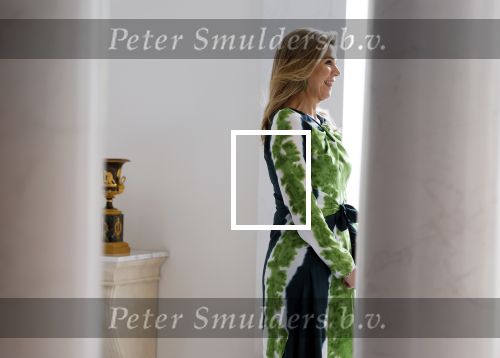 Den Haag 24 juni 2022
Het jaarlijkse fotouurtje in paleis Noordeinde. Aanwezig Koning Willem Alexander Koningin Maxima Prinses Amalia Prinses Alexia en Prinses Ariane