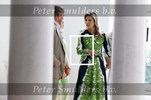 Den Haag 24 juni 2022
Het jaarlijkse fotouurtje in paleis Noordeinde. Aanwezig Koning Willem Alexander Koningin Maxima Prinses Amalia Prinses Alexia en Prinses Ariane