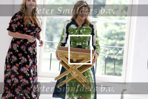 Den Haag 24 juni 2022
Het jaarlijkse fotouurtje in paleis Noordeinde. Aanwezig Koning Willem Alexander Koningin Maxima Prinses Amalia Prinses Alexia en Prinses Ariane