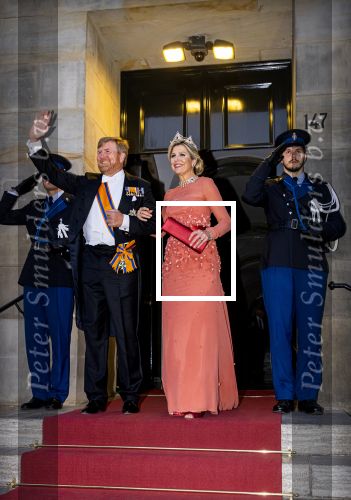 Amsterdam 22 juni 2022
Koning Willem Alexander , Koningin Maxima en prinses Beatrix bij paleis op de dam waar een diner was georganiseerd voor de ambassadeurs.