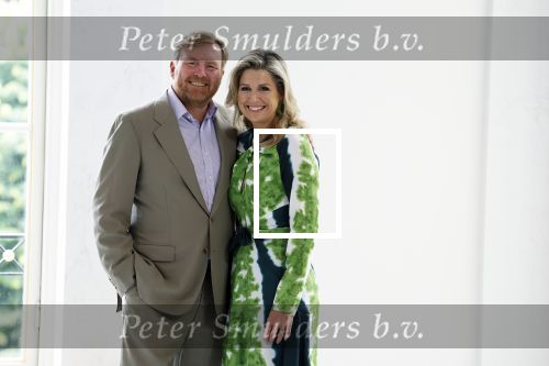 Den Haag 24 juni 2022
Het jaarlijkse fotouurtje in paleis Noordeinde. Aanwezig Koning Willem Alexander Koningin Maxima Prinses Amalia Prinses Alexia en Prinses Ariane