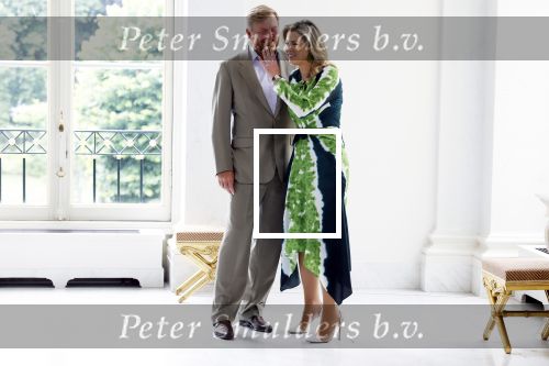 Den Haag 24 juni 2022
Het jaarlijkse fotouurtje in paleis Noordeinde. Aanwezig Koning Willem Alexander Koningin Maxima Prinses Amalia Prinses Alexia en Prinses Ariane