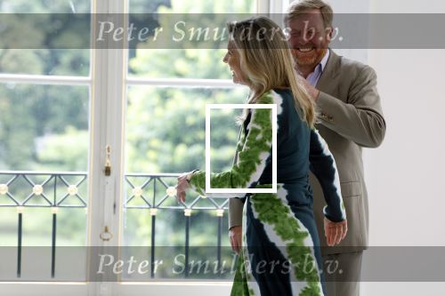 Den Haag 24 juni 2022
Het jaarlijkse fotouurtje in paleis Noordeinde. Aanwezig Koning Willem Alexander Koningin Maxima Prinses Amalia Prinses Alexia en Prinses Ariane