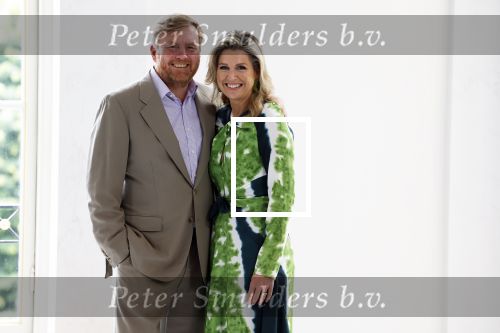 Den Haag 24 juni 2022
Het jaarlijkse fotouurtje in paleis Noordeinde. Aanwezig Koning Willem Alexander Koningin Maxima Prinses Amalia Prinses Alexia en Prinses Ariane