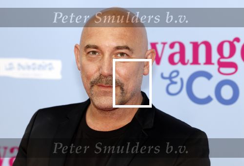 Amsterdam 25 juni 2022
Premiere zwanger en Co in Tuschinski .
Loek Peters met partner