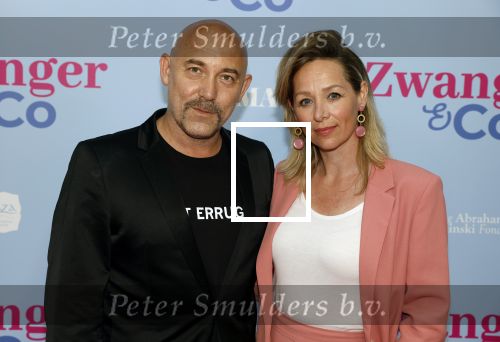 Amsterdam 25 juni 2022
Premiere zwanger en Co in Tuschinski .
Loek Peters met partner Ilse Heus