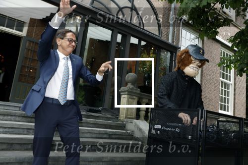 Wassenaar 6 juli 2022
Presentatie Forbes NL in samenwerking met FEEV op kasteel Wittenburg. Luiz Costa van Forbes Monaco en Forbes Nederland