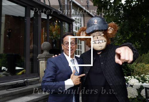 Wassenaar 6 juli 2022
Presentatie Forbes NL in samenwerking met FEEV op kasteel Wittenburg. Luiz Costa met Feevie