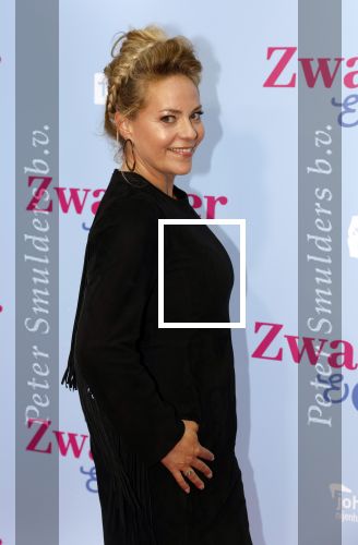 Amsterdam 25 juni 2022
Premiere zwanger en Co in Tuschinski .
Maaike Martens met partner