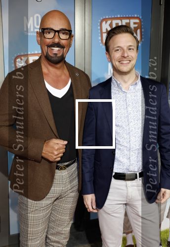 Amsterdam 24 maart 2022
Premiere Koefnoen in het nieuwe deLaMar theater.
Maik de Boer kwam met een kennis