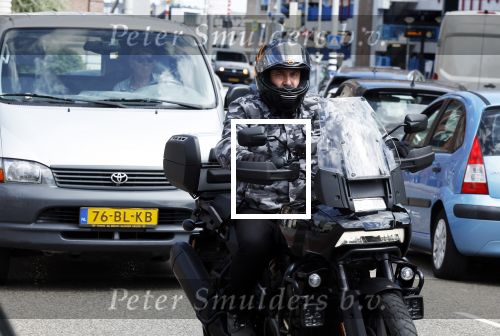 Alkmaar 14 juli 2022
Marco Borsato op zijn nieuwe Harley davidson Pan America 1250 Specoal Motor in de straten van Alkmaar .