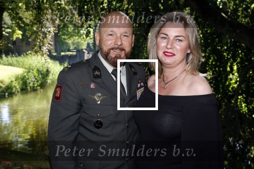 Haarzuilens 22 juni 2022
Haringparty bij kasteel de Haar in Haarzuilens .
Marco Kroon met zijn vrouw