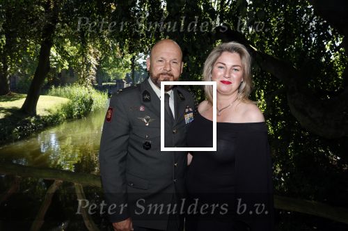 Haarzuilens 22 juni 2022
Haringparty bij kasteel de Haar in Haarzuilens .
Marco Kroon met zijn vrouw