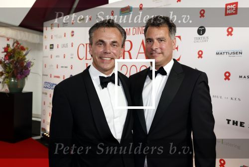 Amsterdam 25 juni 2022
Het damdiner tbv het aidsfonds wordt voor de 30e keer georganiseerd . Het vind dit jaar plaats in AFAS Live. Mark Harbers met partner Bart Rovekamp