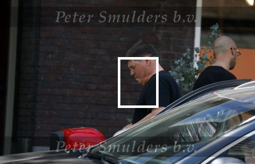 Amsterdam 18 juli 2022
Martijn Krabbe doet boodschappen op zijn vespa scooter