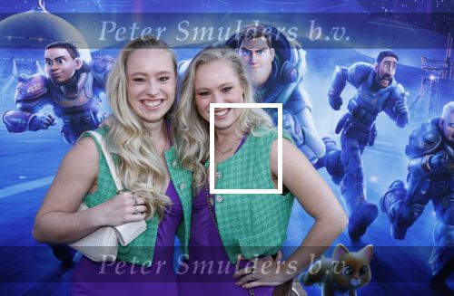 Amsterdam 12 juni 2022
Premiere Lightning (pixar) in Pathe Amsterdam noord.
Mylene en Rosanne