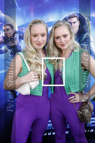 Amsterdam 12 juni 2022
Premiere Lightning (pixar) in Pathe Amsterdam noord.
Mylene en Rosanne