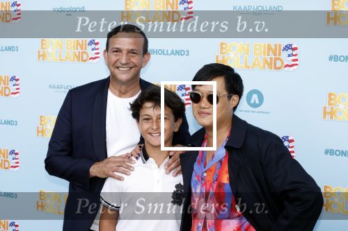 Rotterdam 26 juni 2022
Premiere Bon Bini 3 in Pathe Rotterdam.
Najib Amhali met zoon en Phi Nguyen