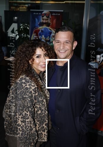 Amsterdam 27 maart 2022
Premiere Sonic in Pathe arena met in de hoofdrollen Najib Amhali Carolina Dijkhuizen .
Najib kwam met zijn vrouw Niama en hun zoons
