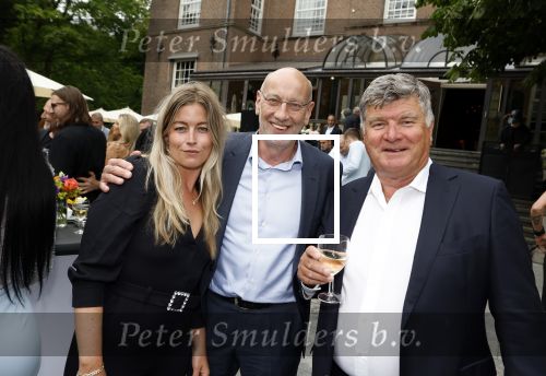 Wassenaar 6 juli 2022
Presentatie Forbes NL in samenwerking met FEEV op kasteel Wittenburg. Albert Barnhoorn en zijn dochter Nathalie Barnhoorn