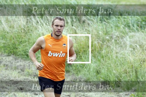 Uitdam 14 juli 2022
Niek Schrijvershof de nieuwe vriend van Katja Schuurman hard aan het lopen in de woonplaats van Katja