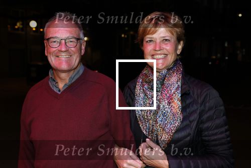 Gouda 22 maart 2022
Premiere Jon v Eerd in de Goudse Schouwburg.
Olga Commandeur kwam met haar man