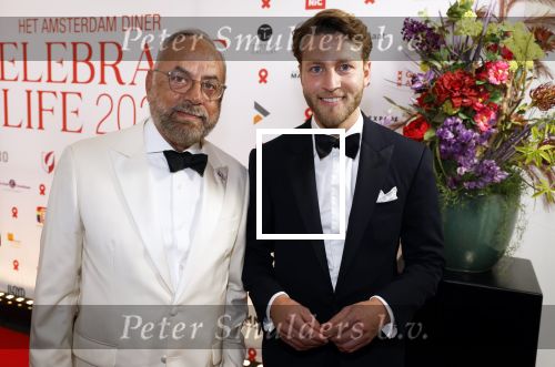 Amsterdam 25 juni 2022
Het damdiner tbv het aidsfonds wordt voor de 30e keer georganiseerd . Het vind dit jaar plaats in AFAS Live. Oscar Hammerstein met een kennis