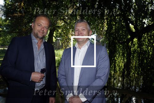 Haarzuilens 22 juni 2022
Haringparty bij kasteel de Haar in Haarzuilens .
Paul Jansen en Wouter de Winther