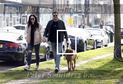 Amsterdam 22 maart 2022
Paul de Munnik met zijn nieuwe vriendin en en hun hond.