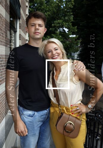 Hilversum 25 juni 2022
Opening expositie William Rutten in het foto museum in Hilversum. Humberto Tan doet de officiele opening. Pernille la Lau kwam met haar zoon
