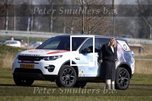 Marsum 26 maart 2022
Crematie van Piet Paulusma bij crematorium Andringstate. Piet zijn auto\'s stonden voor de aula geparkeerd .
