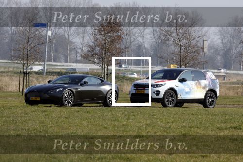 Marsum 26 maart 2022
Crematie van Piet Paulusma bij crematorium Andringstate. Piet zijn auto\'s stonden voor de aula geparkeerd .