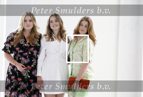 Den Haag 24 juni 2022
Het jaarlijkse fotouurtje in paleis Noordeinde. Aanwezig Koning Willem Alexander Koningin Maxima Prinses Amalia Prinses Alexia en Prinses Ariane