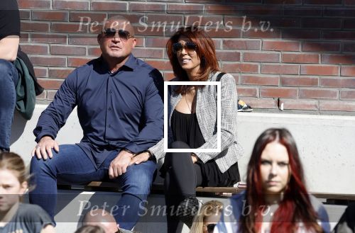 Utrecht 27 maart 2022
Bij voetbalclub DHSC in Utrecht wordt een dag georganiseerd waar geld opgehaald wordt voor Ukraine. Rachel hazes en Klaas Otto