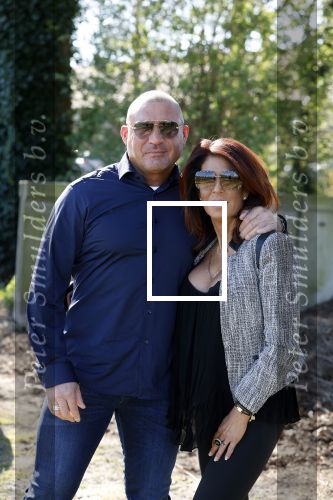 Utrecht 27 maart 2022
Bij voetbalclub DHSC in Utrecht wordt een dag georganiseerd waar geld opgehaald wordt voor Ukraine. Rachel hazes en Klaas Otto