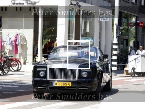 Amsterdam 29 juni 2022
Rene Froger in zijn Rolls Royce cabrio in Amsterdam zuid