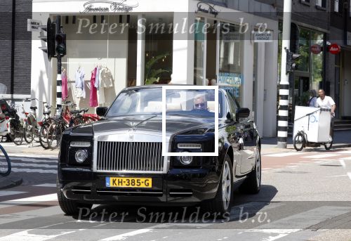 Amsterdam 29 juni 2022
Rene Froger in zijn Rolls Royce cabrio in Amsterdam zuid