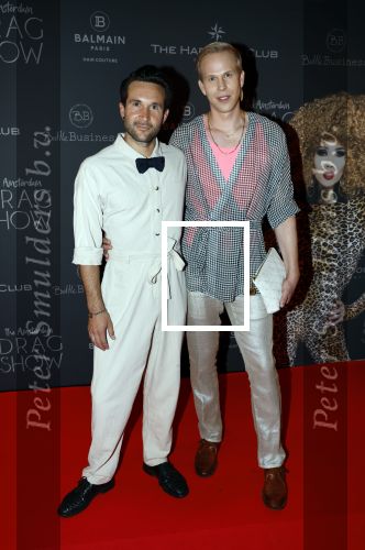 Amsterdam 30 juni 2022
Premiere Dragshow in the Harbour Club. Rick Paul v Mulligen met partner